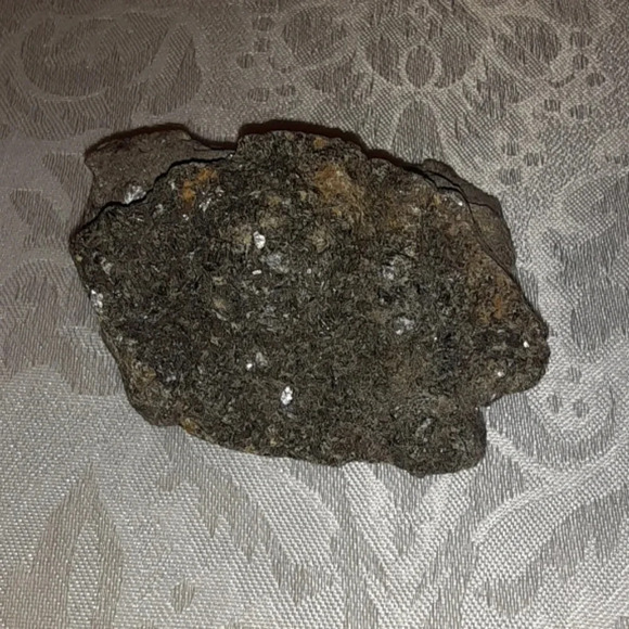 Black stone - Picture 1 of 2